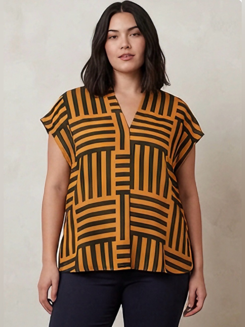 Adrienne The Baylor Stripe V Top NWT Size S